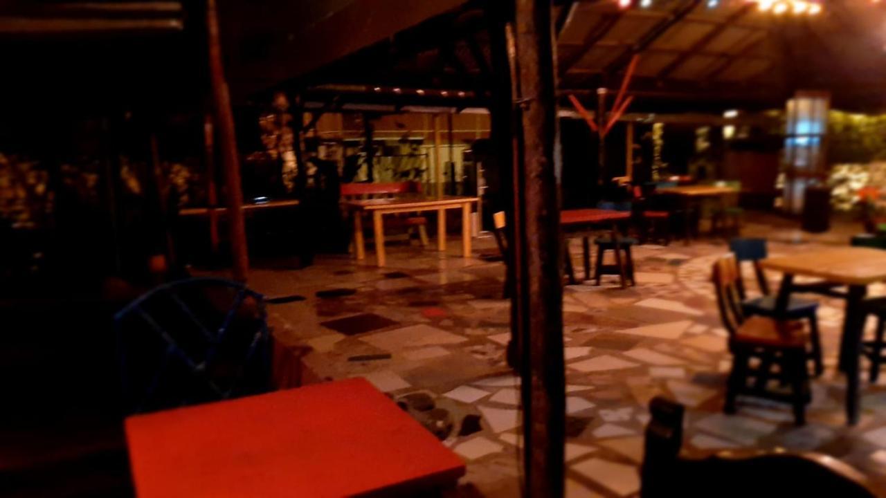 Posadamanduka Eco-Hostel Вильявисенсио Экстерьер фото