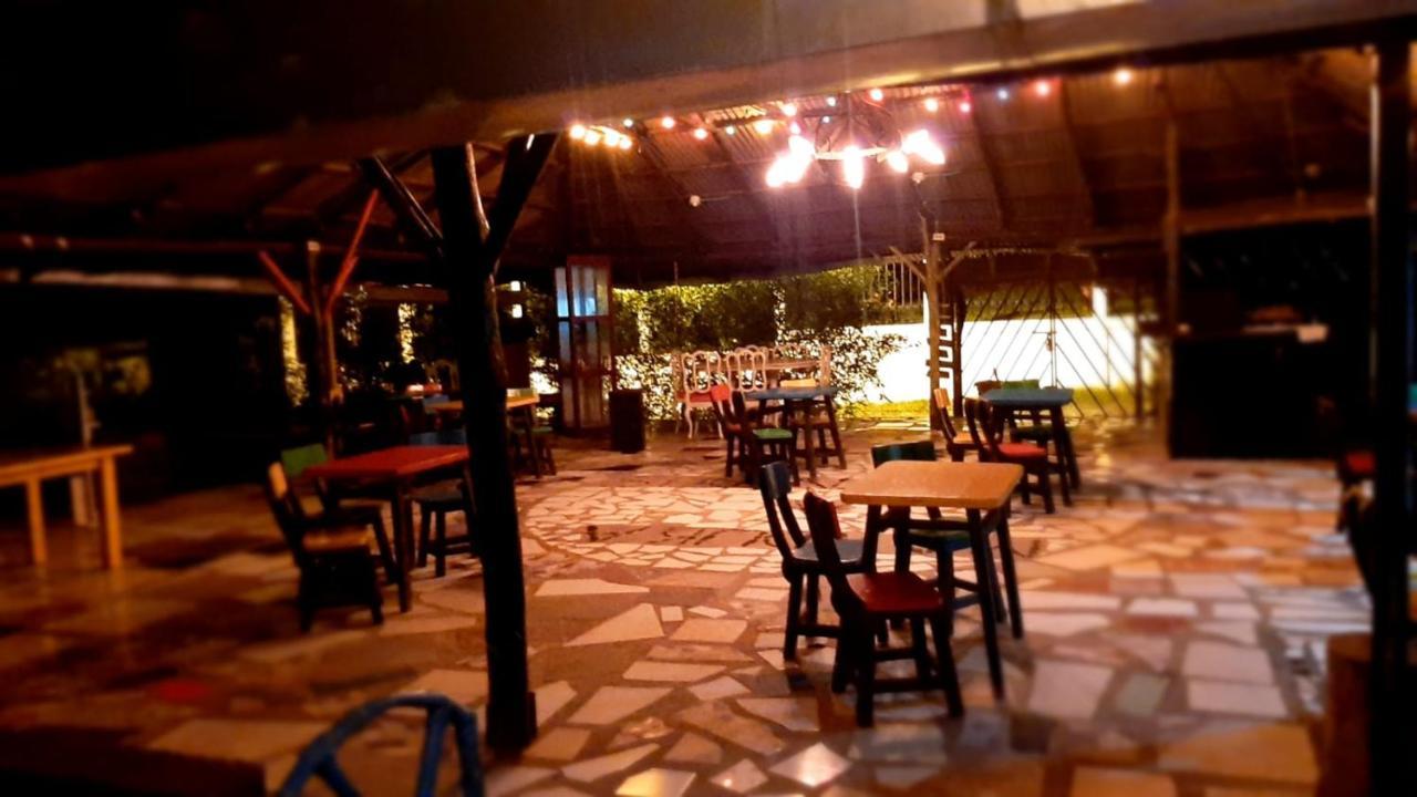 Posadamanduka Eco-Hostel Вильявисенсио Экстерьер фото