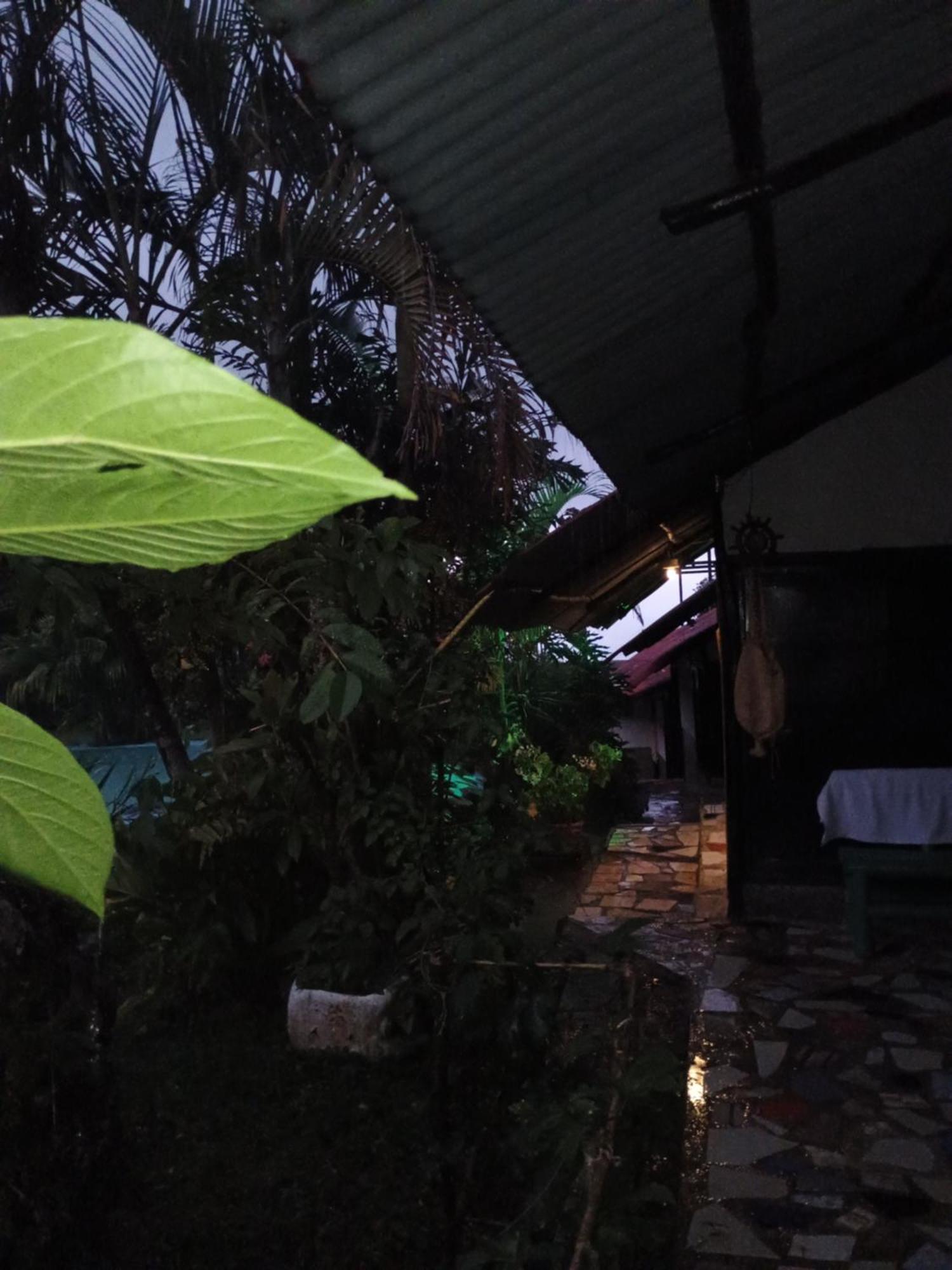 Posadamanduka Eco-Hostel Вильявисенсио Экстерьер фото