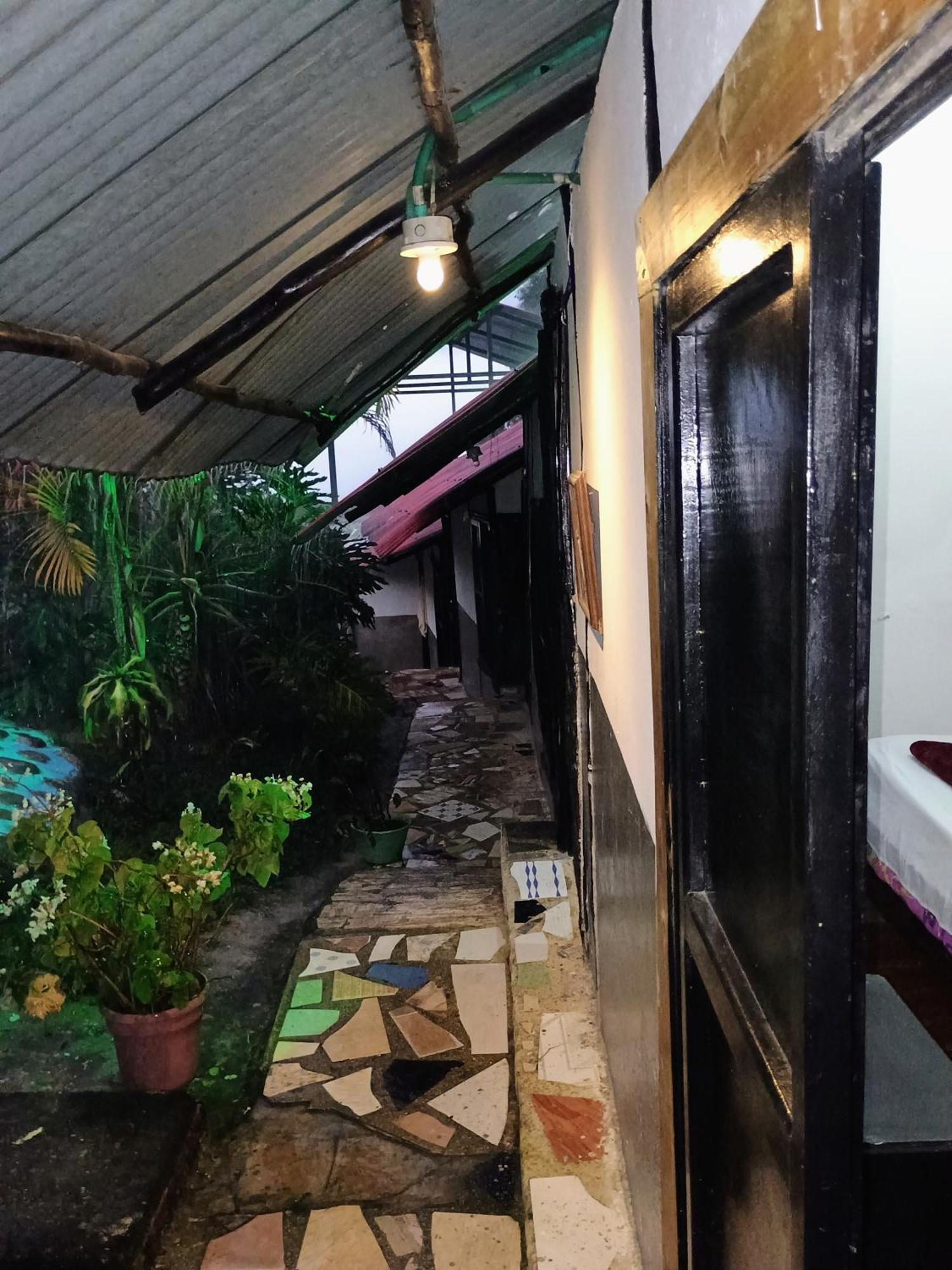 Posadamanduka Eco-Hostel Вильявисенсио Экстерьер фото